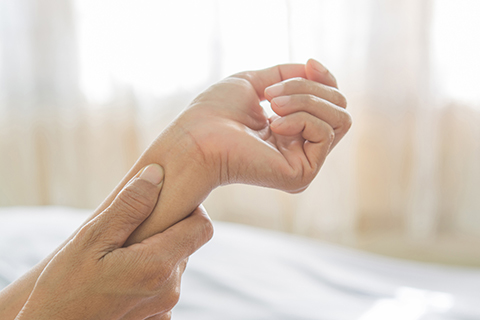 Physical Therapy Brickell, FL - Elbow, Wrist, & Hand Pain Treatment